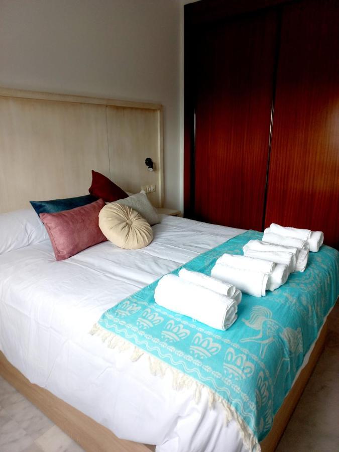 Ijd Apartments 9 Parking Gratis Y Piscina Bormujos Exterior foto